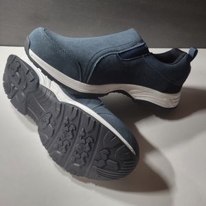 Propet Slide On Sneaker Slip On Shoes, size 13  NEW